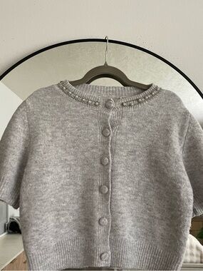 Women’s cotton button up shirt